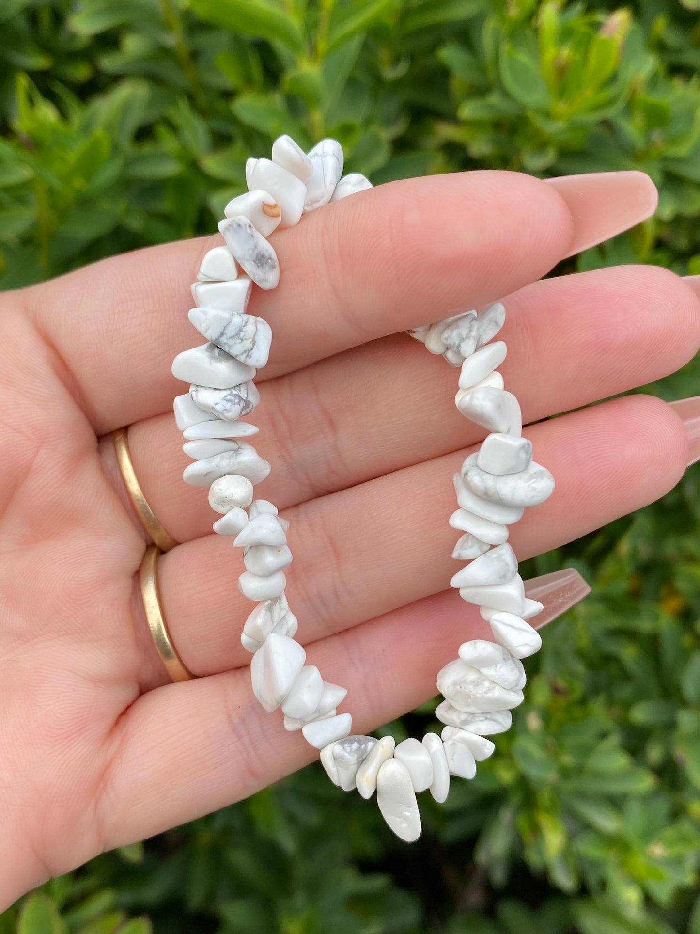 Howlite Chip Bracelet