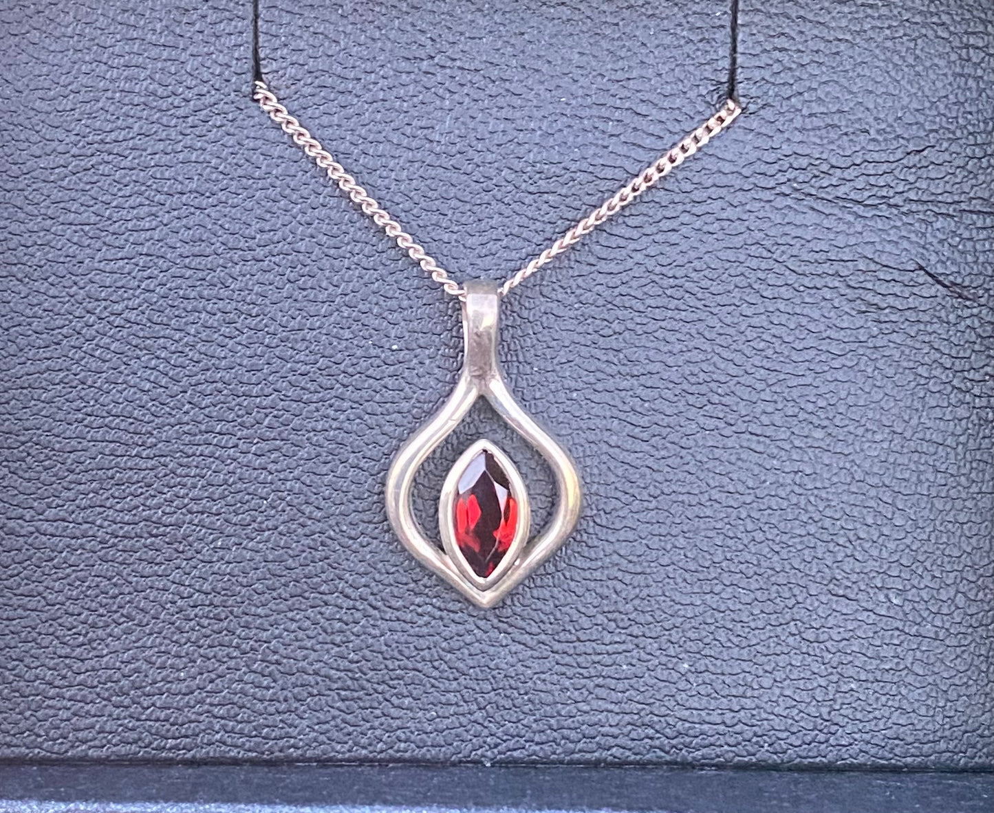 Sterling Silver 925 Garnet Necklace