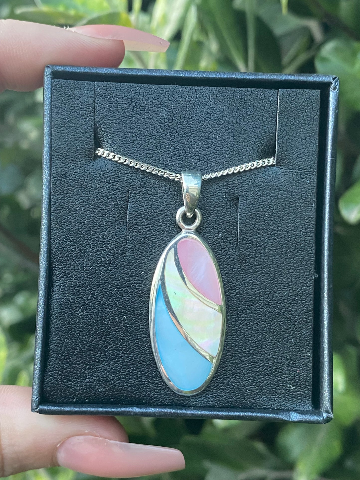 Sterling Silver 925 Mother of Pearl Necklace